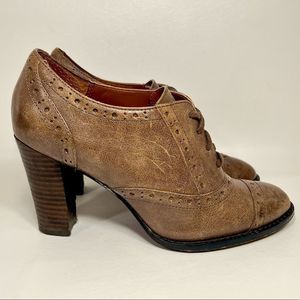 Halogen Heels Leather Cap Toe Lace Up Brown Dress Shoes Womens Size 6.5
